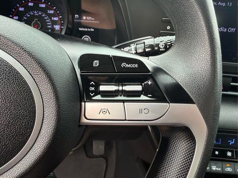 Used 2021 Hyundai Elantra SEL FWD image 26