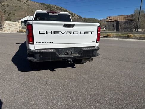Used 2025 Chevrolet Silverado 3500 LTZ w/ LTZ Plus Package AWD/4WD image 7