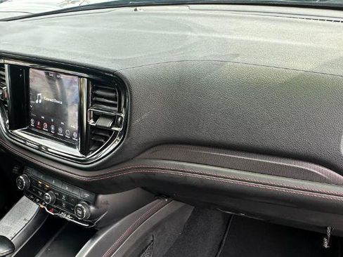 Used 2023 Dodge Durango GT AWD/4WD image 10