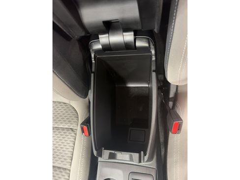Used 2022 Ford Escape SE FWD image 21