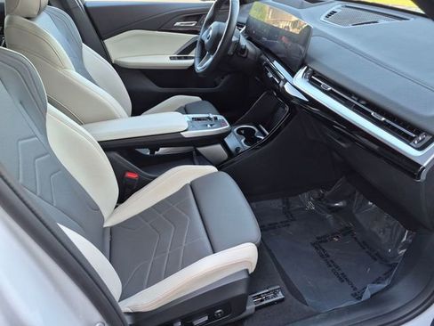 Certified 2025 BMW X2 xDrive28i AWD/4WD image 20
