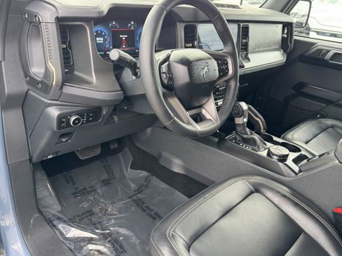 Used 2025 Ford Bronco Badlands AWD/4WD image 20
