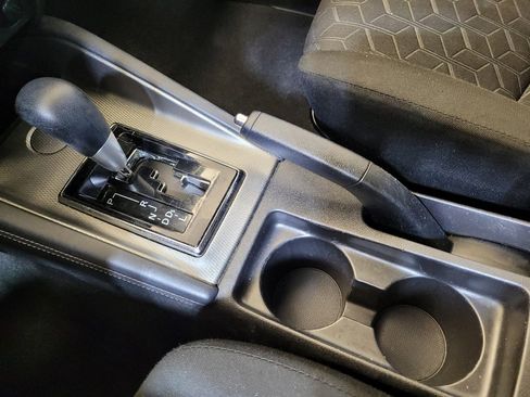 Used 2020 Mitsubishi Outlander Sport ES FWD image 26