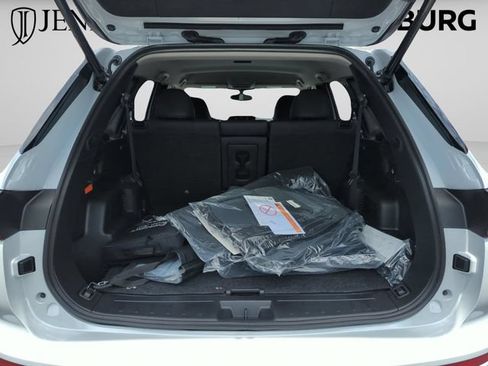 New 2026 Nissan Rogue SL AWD/4WD image 17