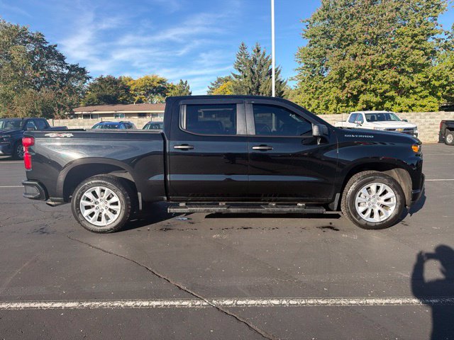 Used 2021 Chevrolet Silverado 1500 Custom w/ Safety Confidence Package AWD/4WD image 5