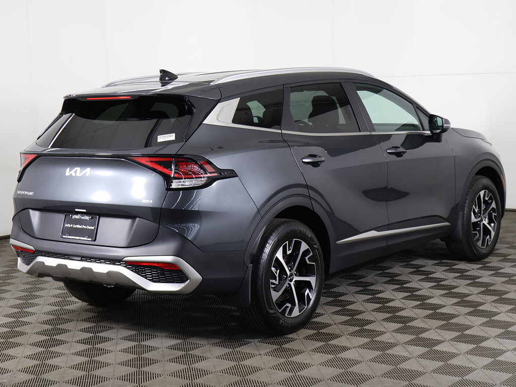 Used 2024 Kia Sportage EX AWD/4WD image 10
