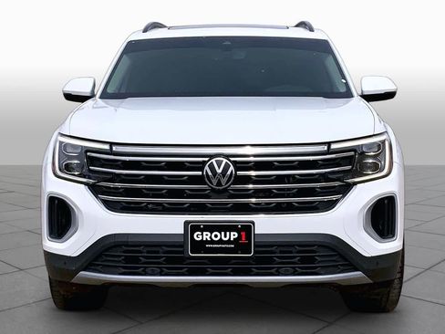Used 2024 Volkswagen Atlas SE FWD image 4