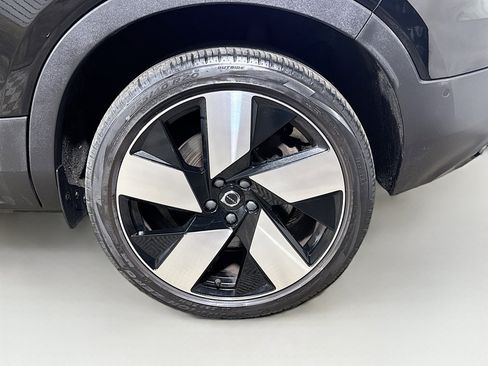 Used 2022 Volvo C40 P8 Recharge Ultimate AWD/4WD image 29