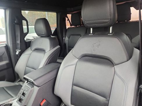 Used 2022 Ford Bronco Black Diamond image 23