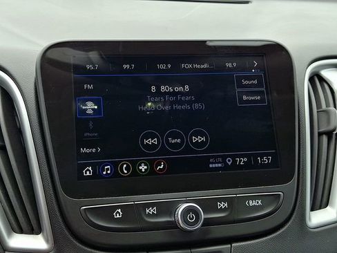 Used 2024 Chevrolet Malibu LT FWD image 17