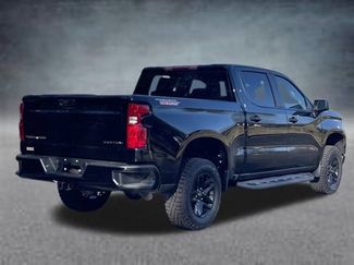 New 2026 Chevrolet Silverado 1500 Custom Trail Boss AWD/4WD video 3
