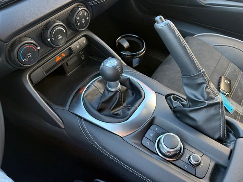 New 2025 MAZDA MX-5 Miata Club w/ Brembo/BBS Recaro Package image 13