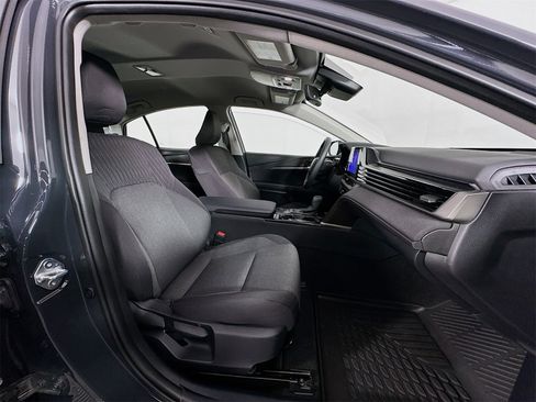 Certified 2025 Toyota Camry LE w/ Convenience Package image 28