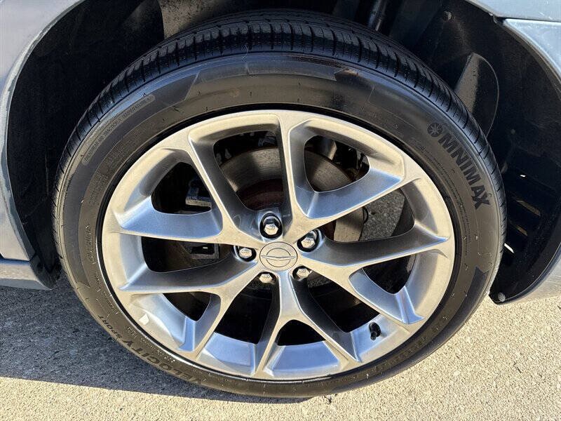 Used 2014 Chrysler 300 S RWD image 15