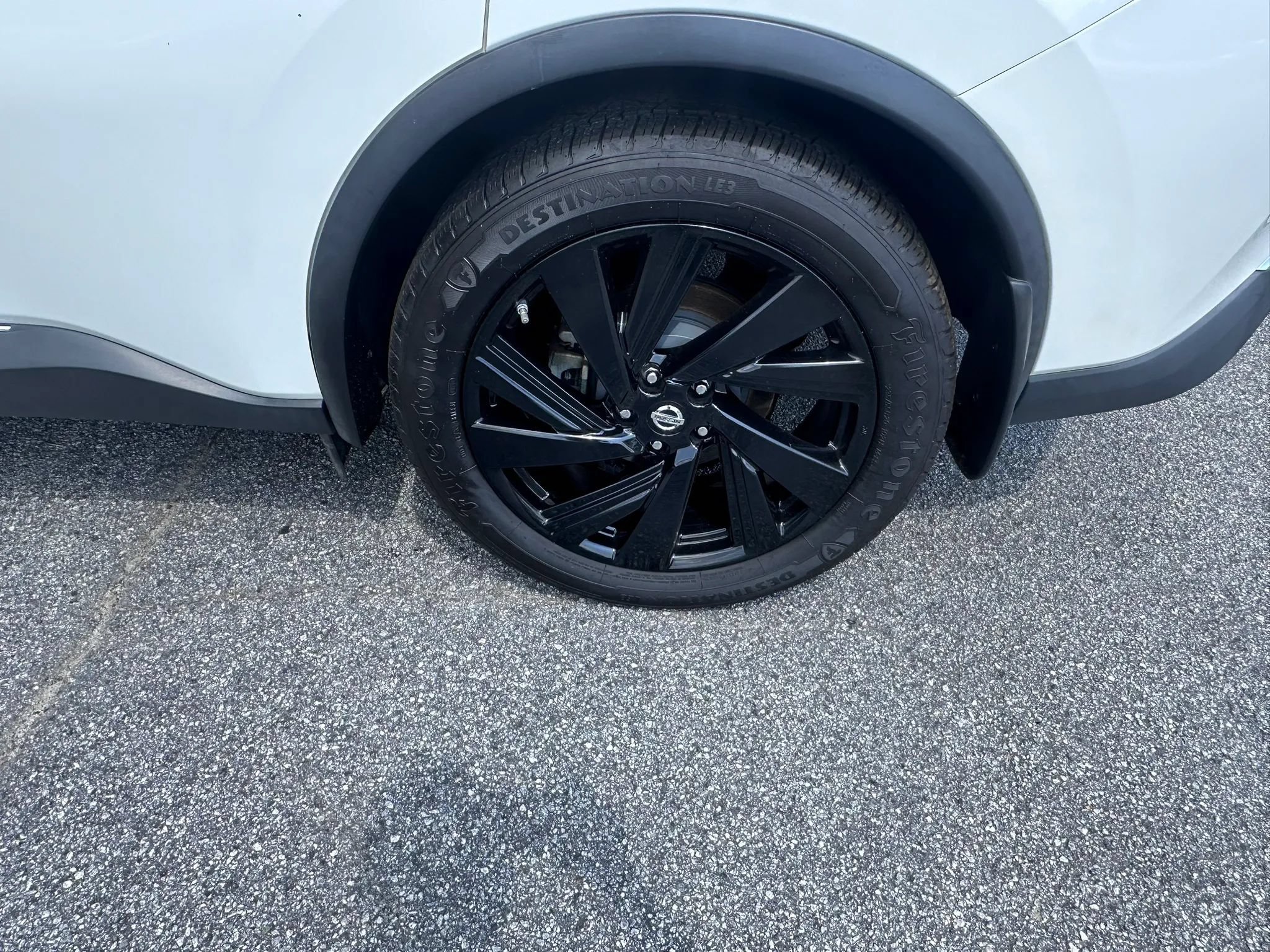 Used 2017 Nissan Murano Platinum w/ Platinum Technology Package FWD image 4