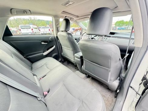 Used 2010 Toyota Prius Five FWD image 25