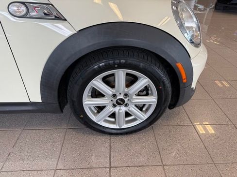 Used 2015 MINI Cooper S image 16