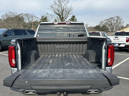 Certified 2024 GMC Sierra 1500 AT4 w/ AT4 Premium Package image 16