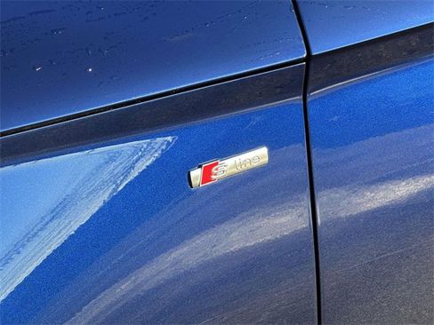 Used 2022 Audi Q5 2.0T Premium Plus w/ Premium Plus Package image 11