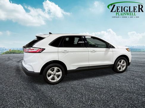 Used 2024 Ford Edge SE w/ Cargo Accessory Package image 10