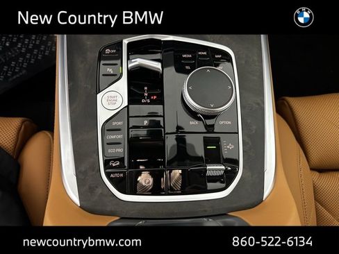 New 2026 BMW X7 xDrive40i w/ Premium Package image 24