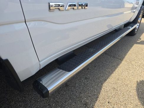 Used 2022 RAM 1500 Big Horn AWD/4WD image 20