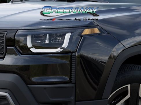 New 2026 Jeep Cherokee Laredo AWD/4WD image 10