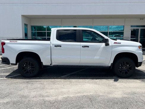 New 2026 Chevrolet Silverado 1500 LT Trail Boss w/ Convenience Package II AWD/4WD image 3