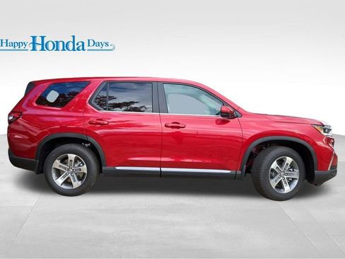 New 2025 Honda Pilot EX-L image 11