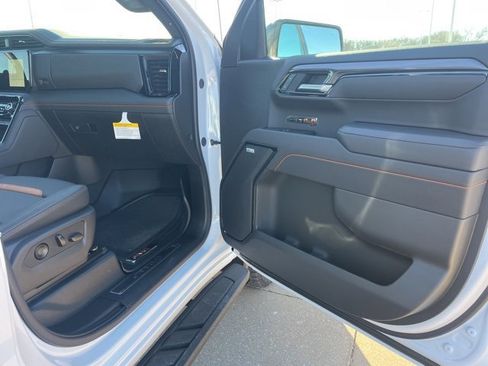 New 2026 GMC Sierra 1500 AT4 w/ AT4 Premium Package image 52