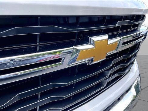 Used 2024 Chevrolet Silverado 2500 LT AWD/4WD image 28