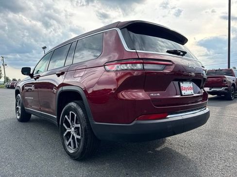Used 2025 Jeep Grand Cherokee L Limited AWD/4WD image 16