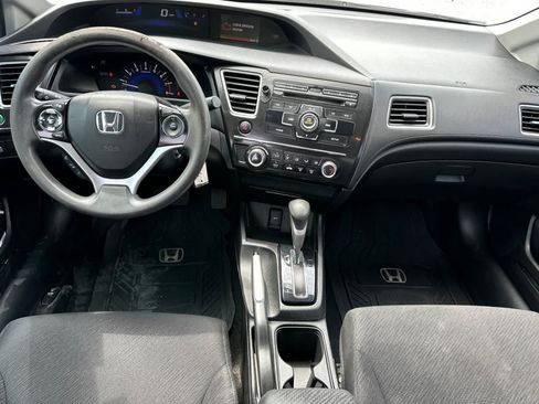 Used 2013 Honda Civic LX image 4