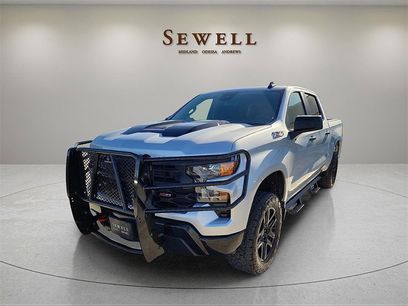 Used 2022 Chevrolet Silverado 1500 Custom Trail Boss w/ LPO, Dark Essentials Package