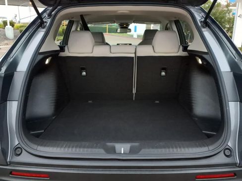 Used 2023 Honda HR-V LX image 6