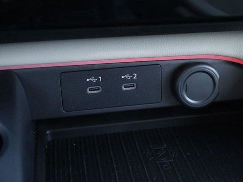 New 2026 Nissan Sentra SL w/ Floor Mat Package FWD image 17
