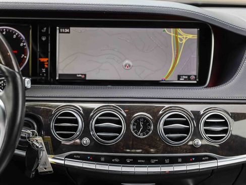 Used 2016 Mercedes-Benz S 550 Sedan image 21