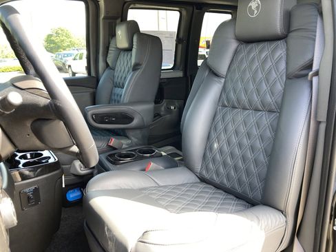 New 2026 Chevrolet Express 2500 Extended w/ Driver Convenience Package RWD image 12