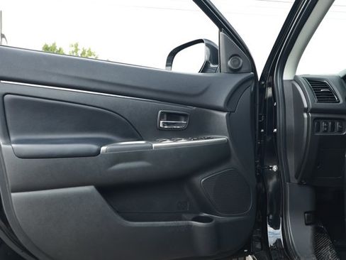 Used 2024 Mitsubishi Outlander Sport AWD image 21