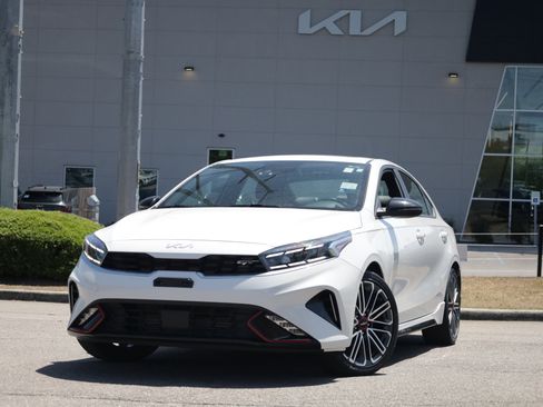 Used 2023 Kia Forte GT w/ GT2 Package FWD image 2