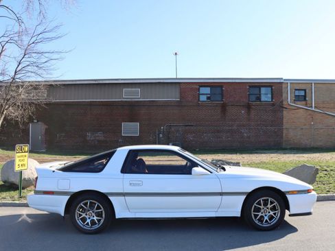 Used 1989 Toyota Supra image 3