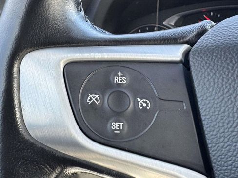 Used 2020 GMC Acadia SLE image 17