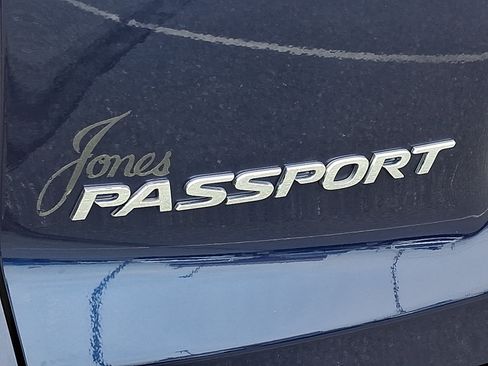 Certified 2024 Honda Passport EX-L image 33