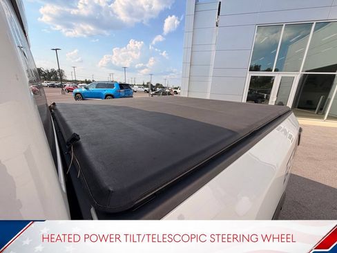 Used 2021 Nissan Titan PRO-4X w/ Pro-4x Convenience Package AWD/4WD image 10