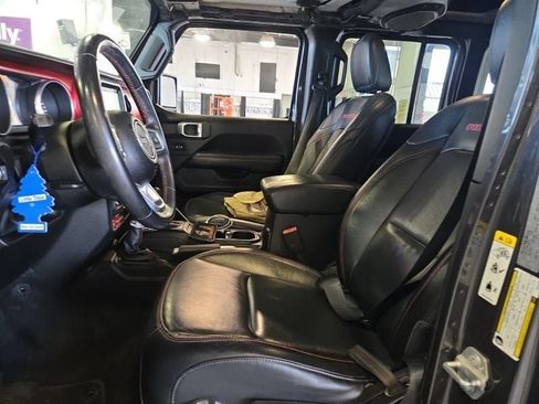 Used 2018 Jeep Wrangler Unlimited Rubicon AWD/4WD image 8