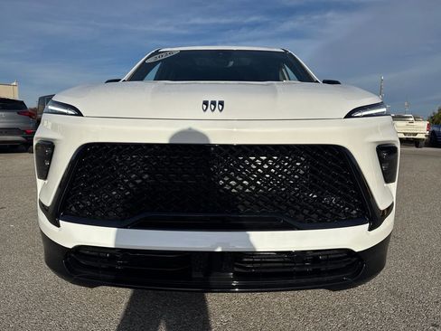 New 2026 Buick Enclave Sport Touring w/ Power Package image 9