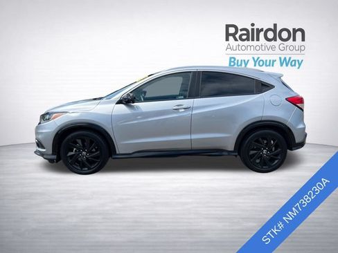 Used 2022 Honda HR-V Sport image 4