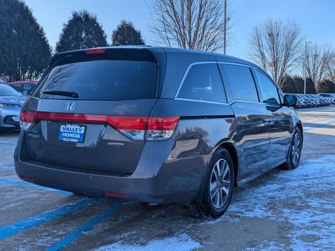 Used 2016 Honda Odyssey Touring image 6