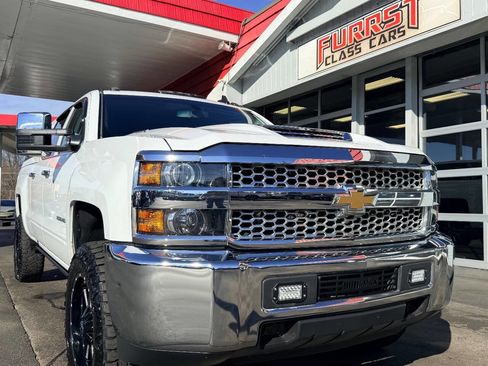Used 2019 Chevrolet Silverado 2500 LT image 15