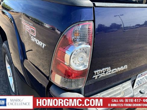 Used 2012 Toyota Tacoma PreRunner w/ TRD Sport Pkg RWD image 23